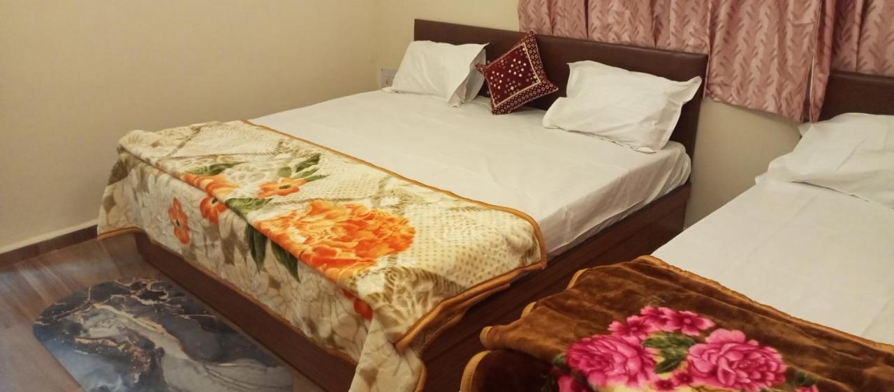 Aashirwad Residency Bed & Breakfast Ujjain Exterior photo