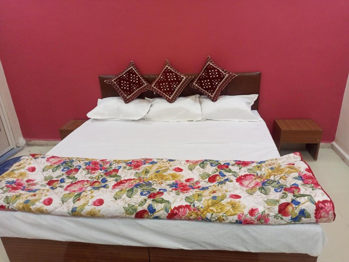 Aashirwad Residency Bed & Breakfast Ujjain Exterior photo
