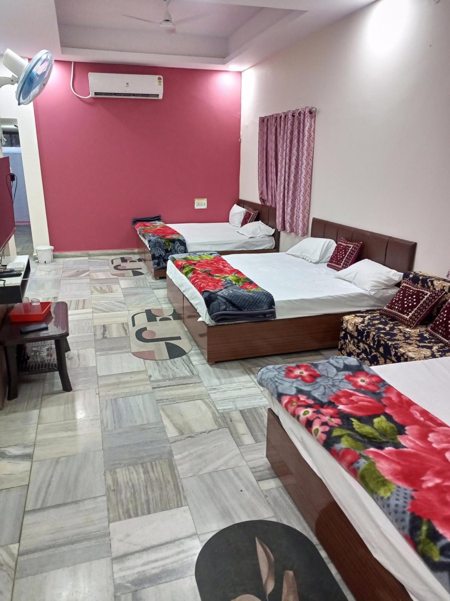 Aashirwad Residency Bed & Breakfast Ujjain Exterior photo