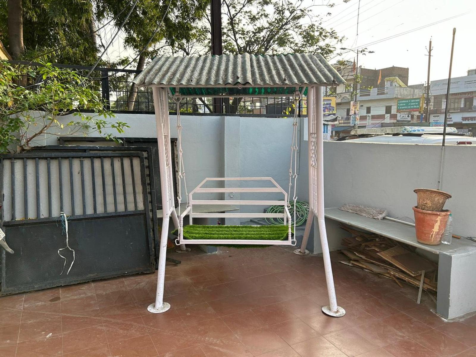 Aashirwad Residency Bed & Breakfast Ujjain Room photo